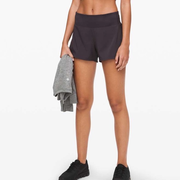 NWT Lululemon Speed Up MR Short *4" Lined Updated Fit, Size 8, Black - Picture 3 of 8